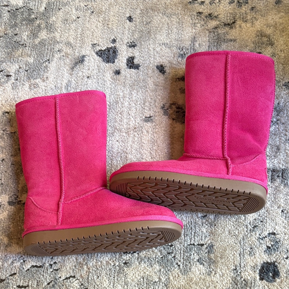 Koolaburra Kids Fuchsia Suede Boots